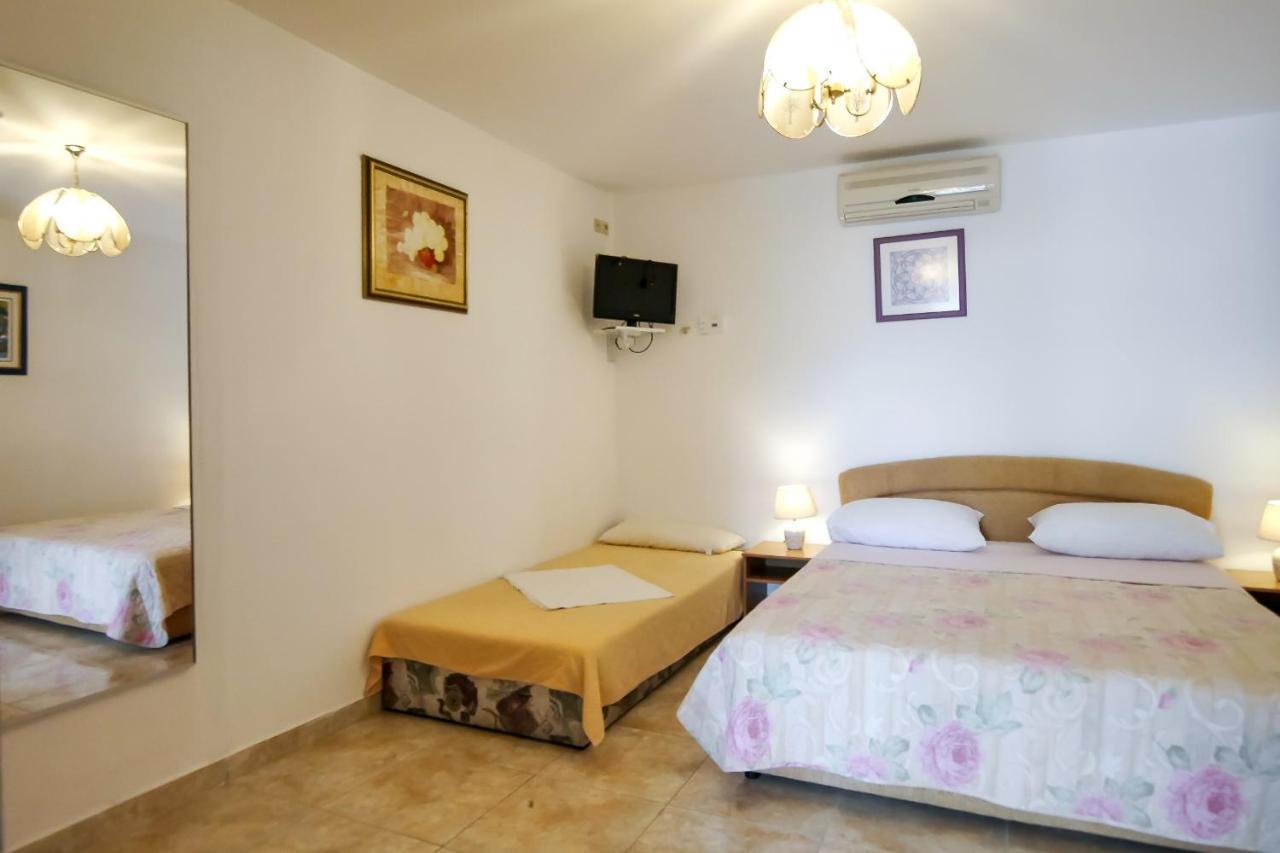 Apartments Babaja Omiš Екстериор снимка