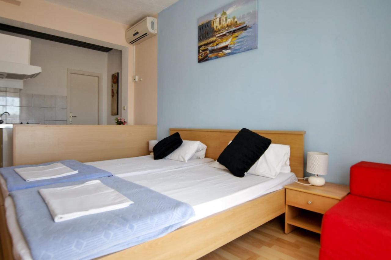 Apartments Babaja Omiš Екстериор снимка