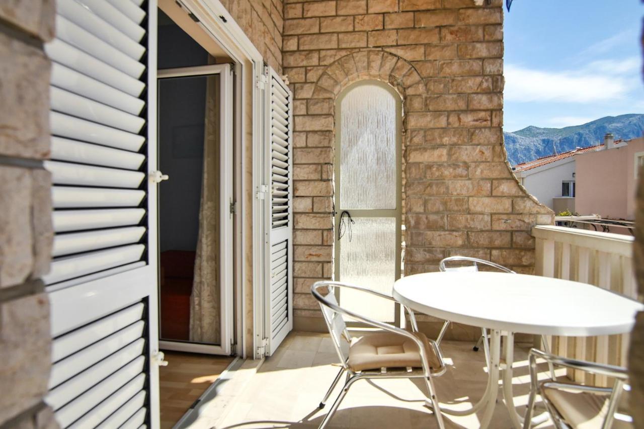 Apartments Babaja Omiš Екстериор снимка