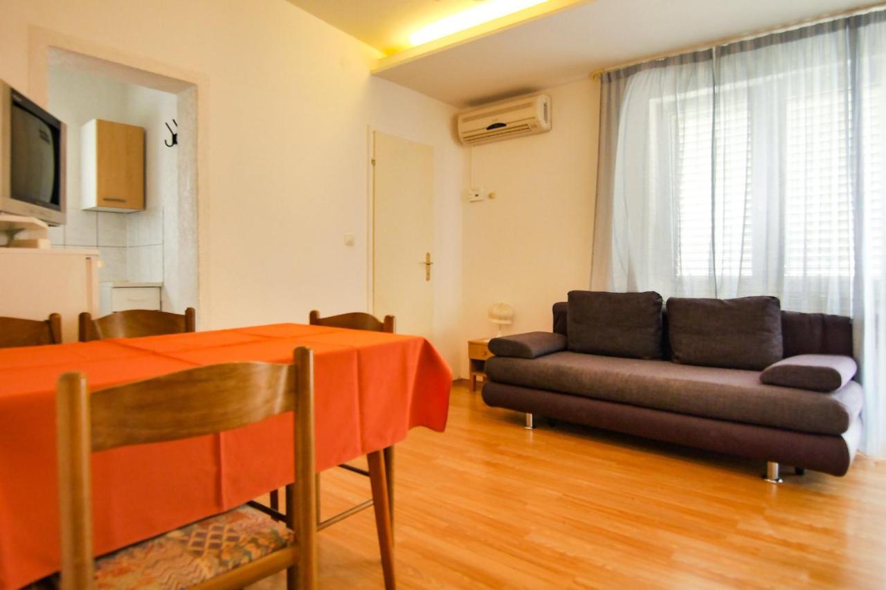 Apartments Babaja Omiš Екстериор снимка