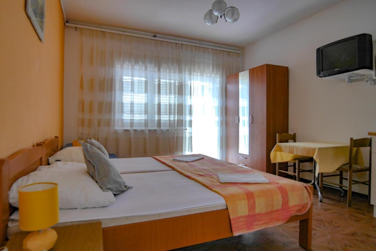 Apartments Babaja Omiš Екстериор снимка