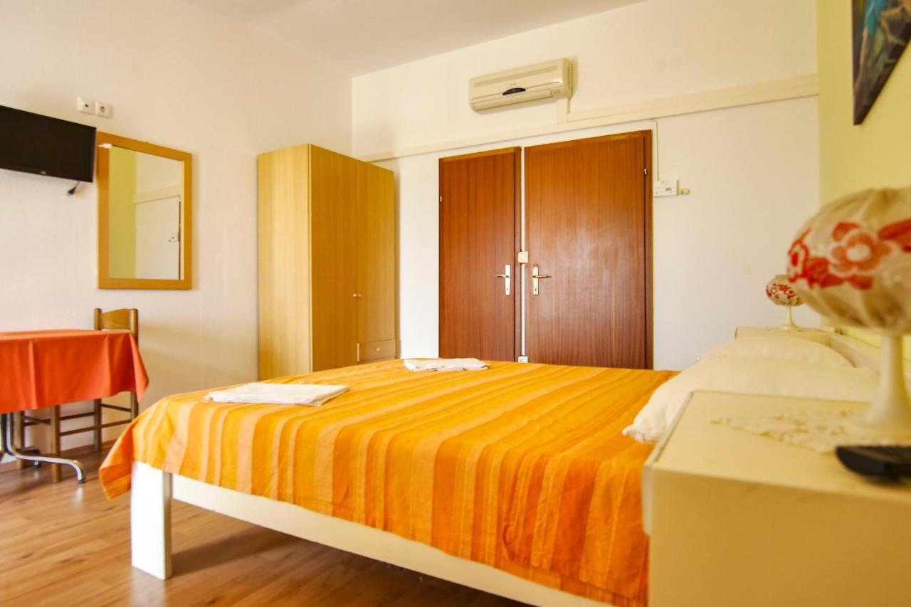 Apartments Babaja Omiš Екстериор снимка