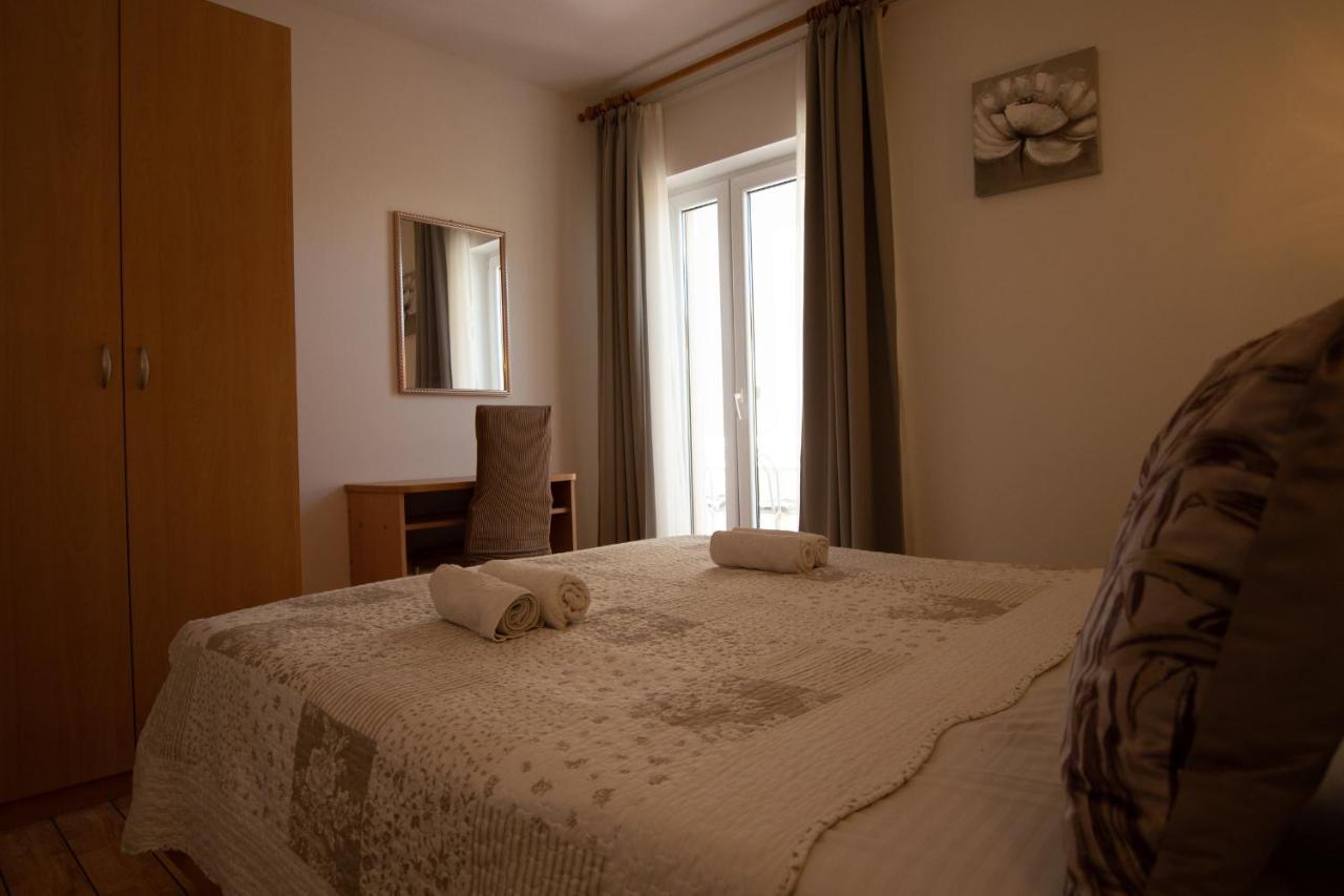 Apartments Babaja Omiš Екстериор снимка