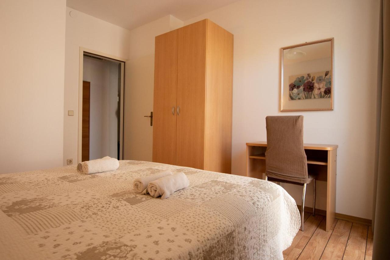 Apartments Babaja Omiš Екстериор снимка